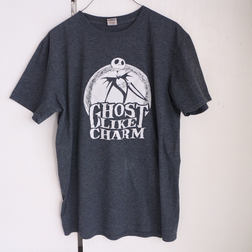 Disney The Nightmare Before Christmas Ghost Like Charm 25yrs Tee